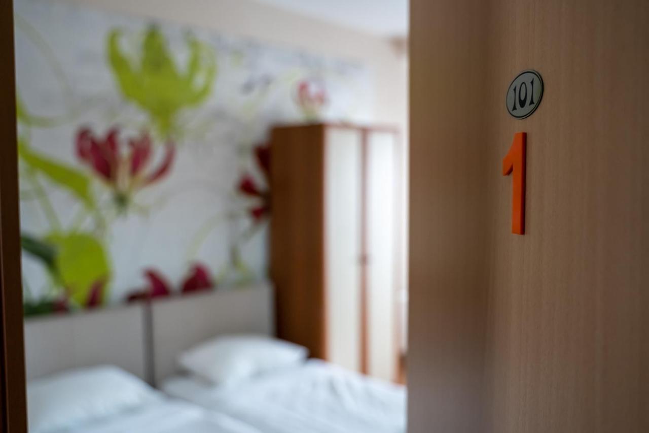 Sidera Aparthotel Ohrid Exteriör bild